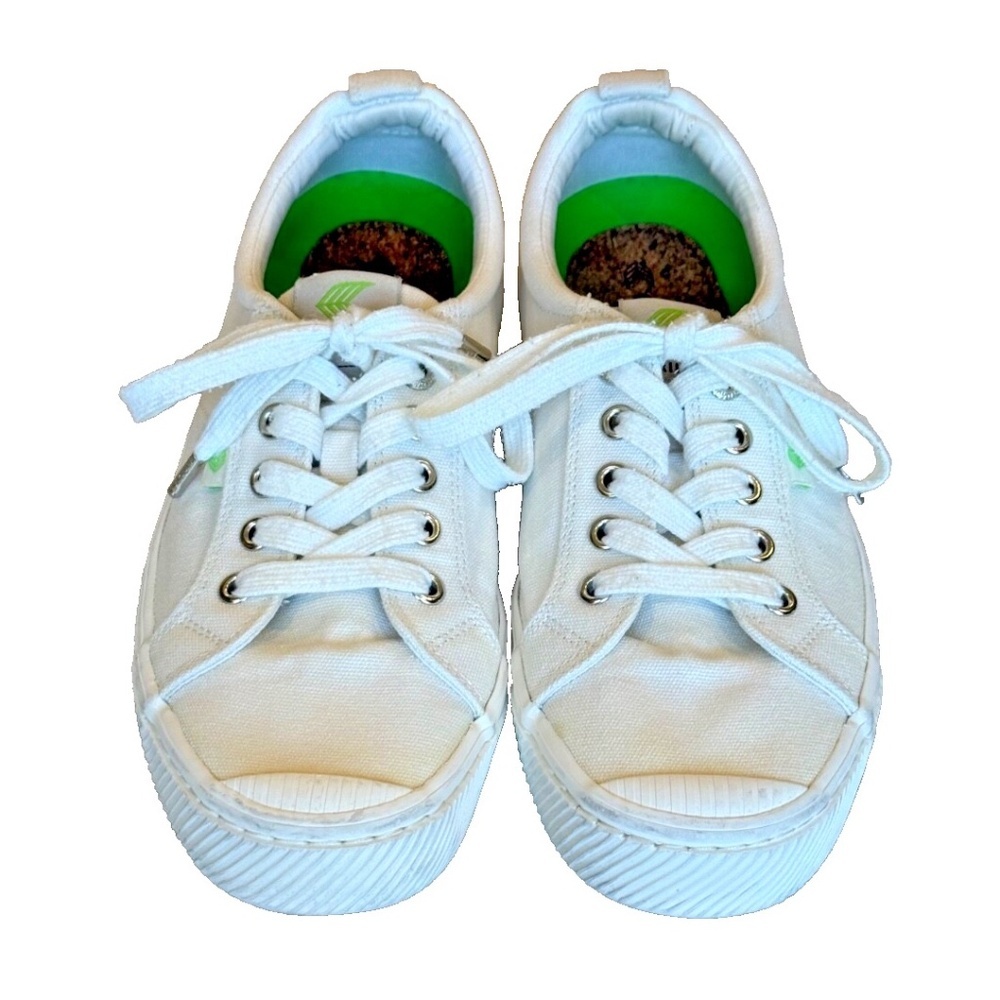 Cariuma OCA Low Womens Size 8 Casual Organic Canvas Sneakers Off‎ White